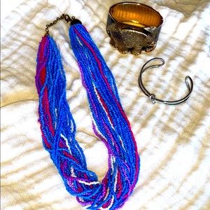 Beaded necklace and bangles